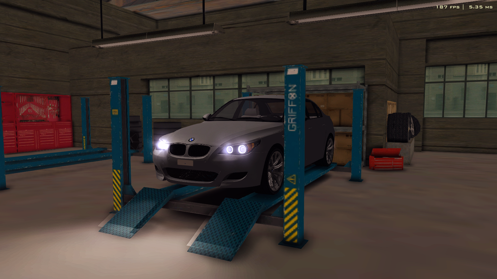 Продам/Обменяю автомобиль марки "BMW M5 E60"